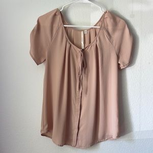 Women’s Blouse